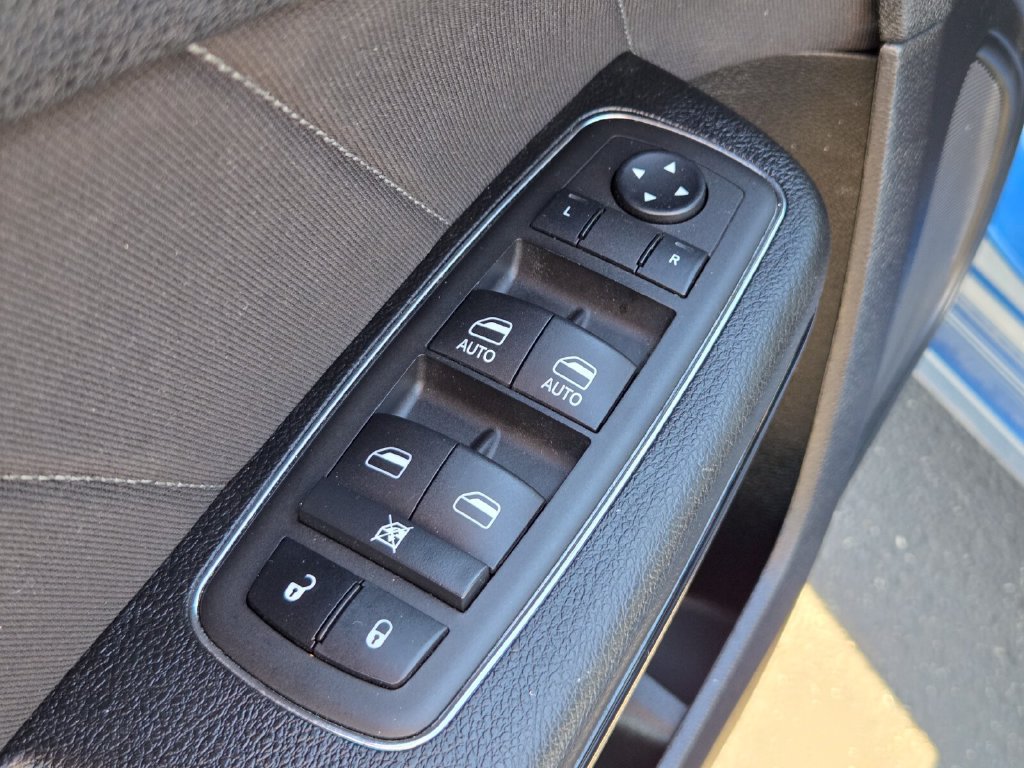 Used 2023 Dodge Charger SXT w/ Blacktop Package RWD image 18