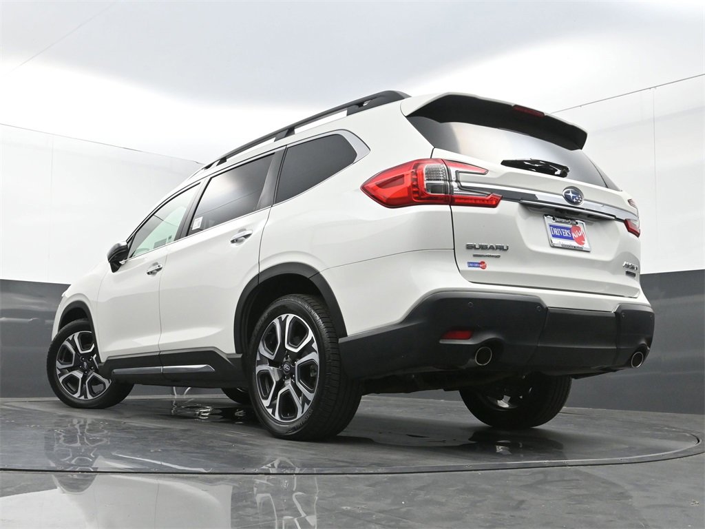 Used 2023 Subaru Ascent Touring image 29