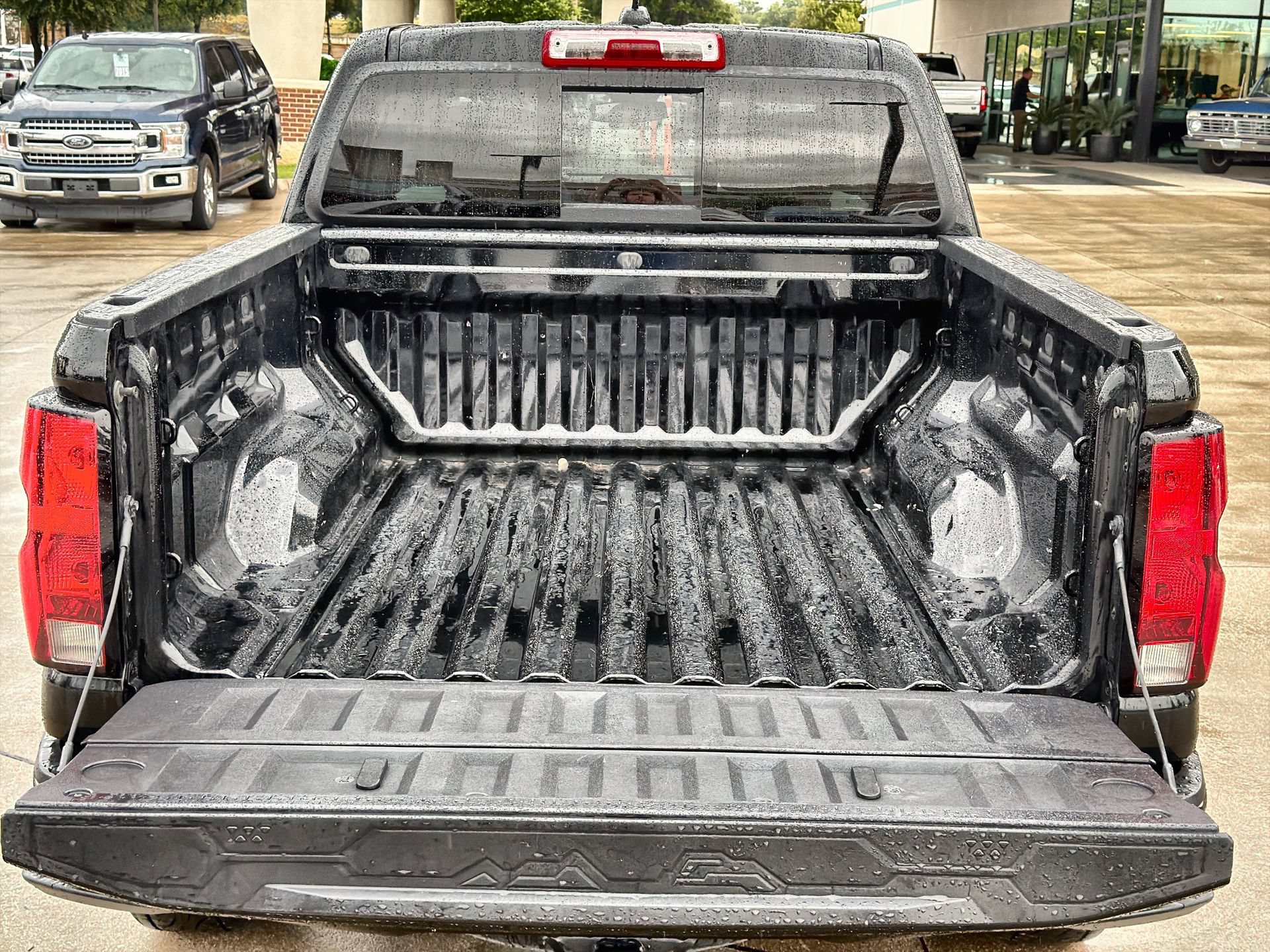 Used 2025 Chevrolet Colorado Trail Boss AWD/4WD image 23