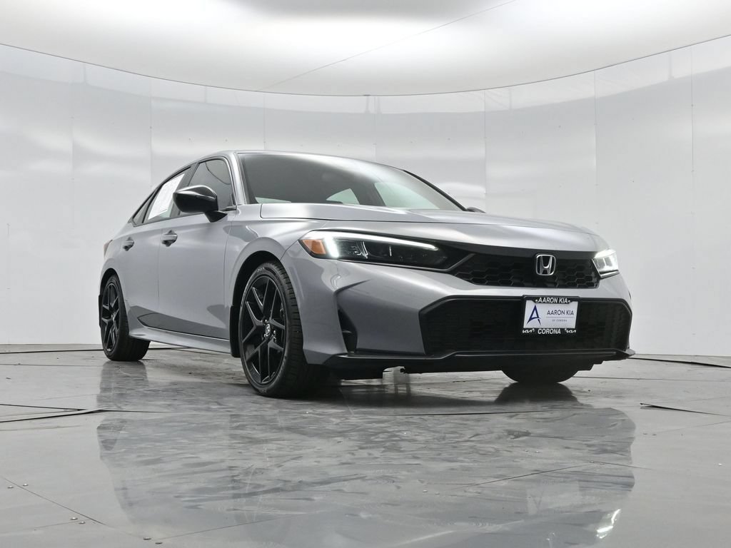 Used 2025 Honda Civic Sport image 2