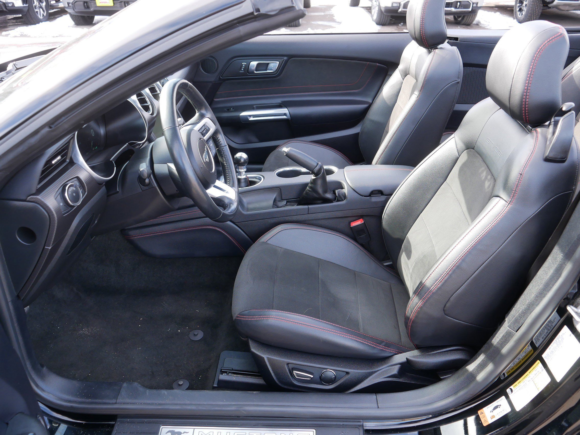 Used 2019 Ford Mustang GT Premium w/ Equipment Group 401A image 35