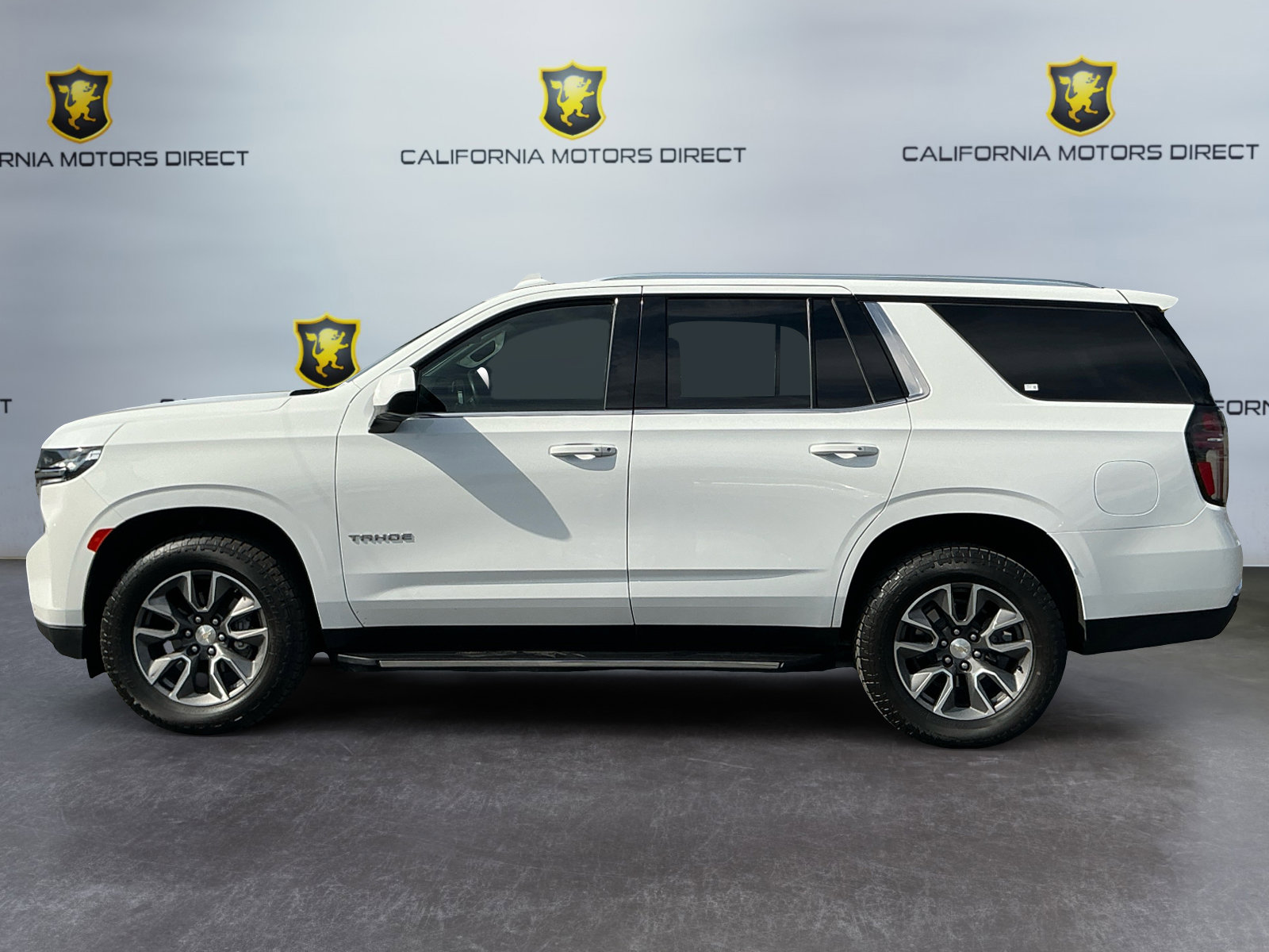 Used 2023 Chevrolet Tahoe LS image 2