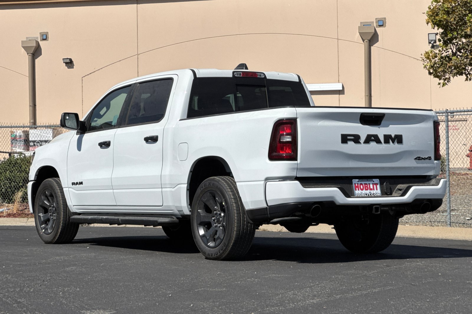 New 2026 RAM 1500 Express AWD/4WD image 5
