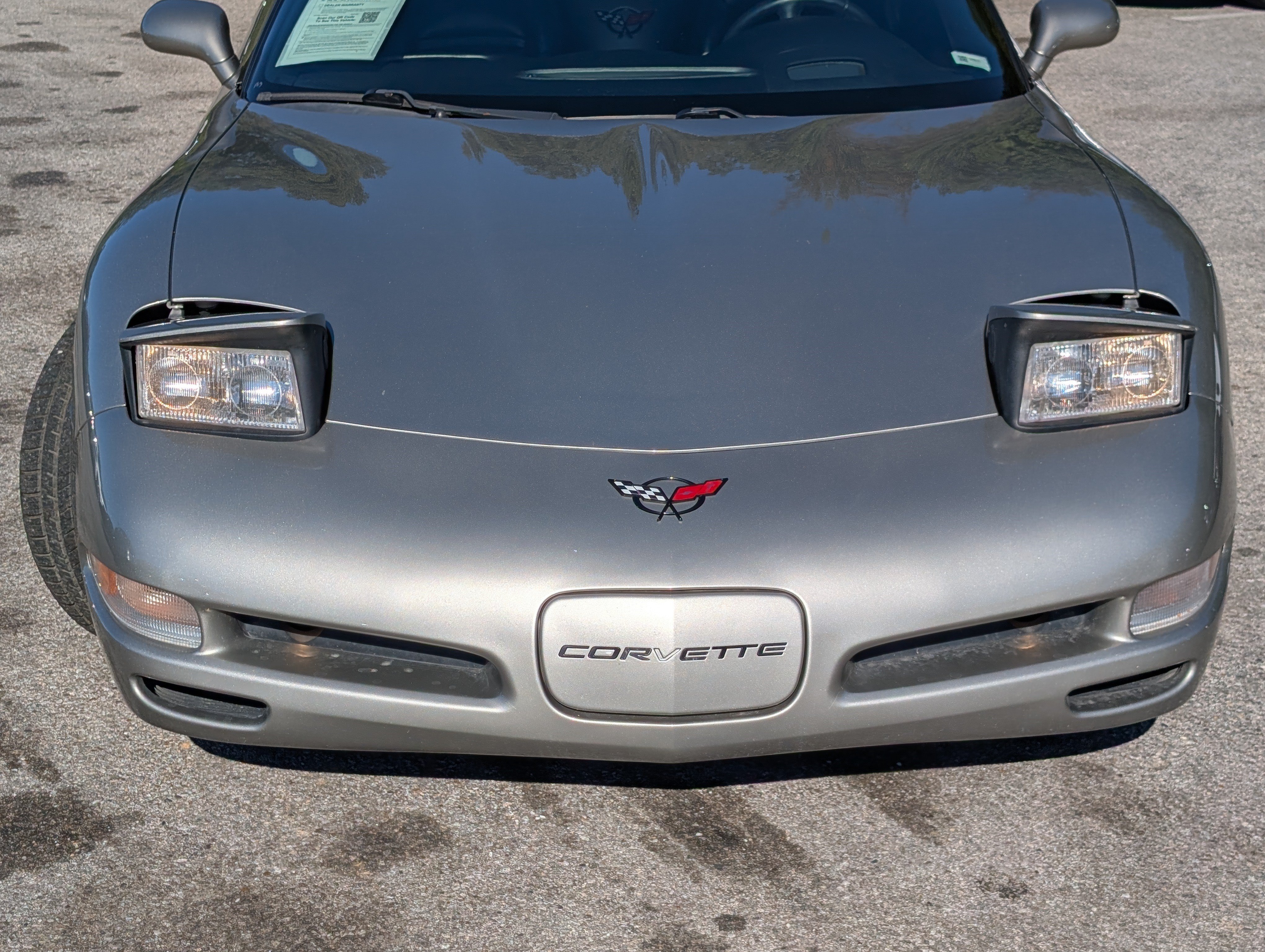 Used 2000 Chevrolet Corvette Convertible w/ Performance Handling Pkg RWD image 12