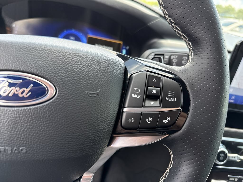 Used 2022 Ford Explorer ST w/ Equipment Group 401A AWD/4WD image 26