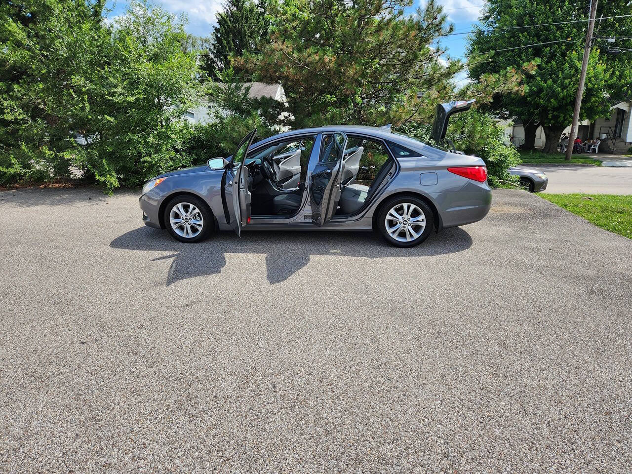 Used 2011 Hyundai Sonata Limited FWD image 23