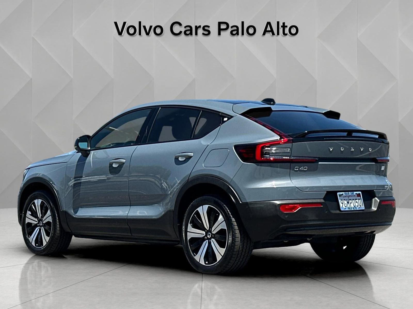 Certified 2023 Volvo C40 P8 Recharge Plus AWD/4WD image 9