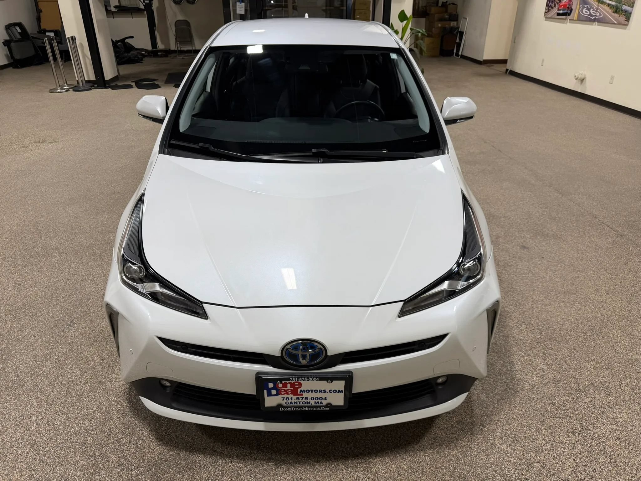 Used 2022 Toyota Prius XLE AWD/4WD image 11