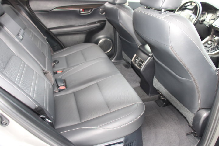 Used 2019 Lexus NX 300h AWD image 18