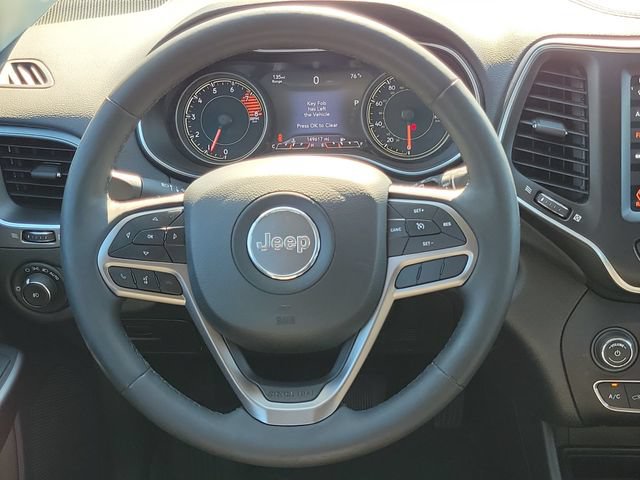 Used 2021 Jeep Cherokee Latitude Lux w/ Comfort/Convenience Group AWD/4WD image 25