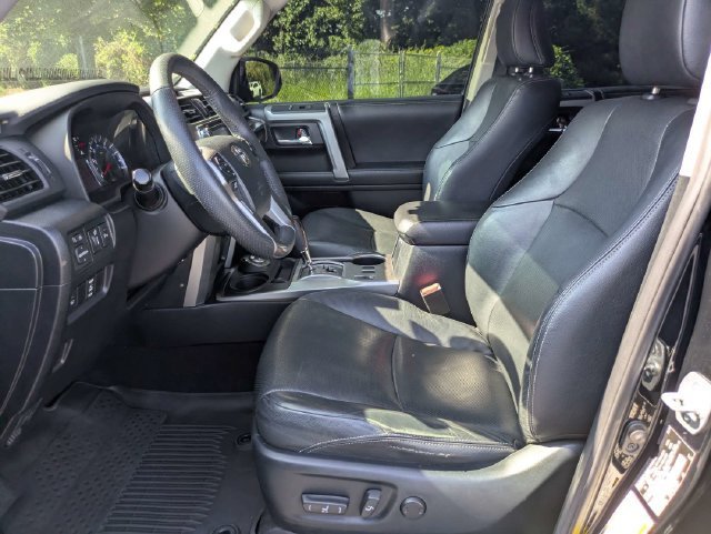Used 2019 Toyota 4Runner Limited AWD/4WD image 20