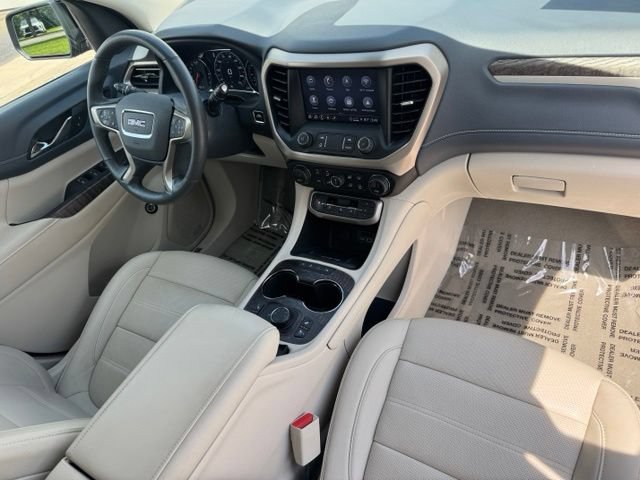 Used 2023 GMC Acadia Denali w/ Denali Ultimate Package AWD/4WD image 31