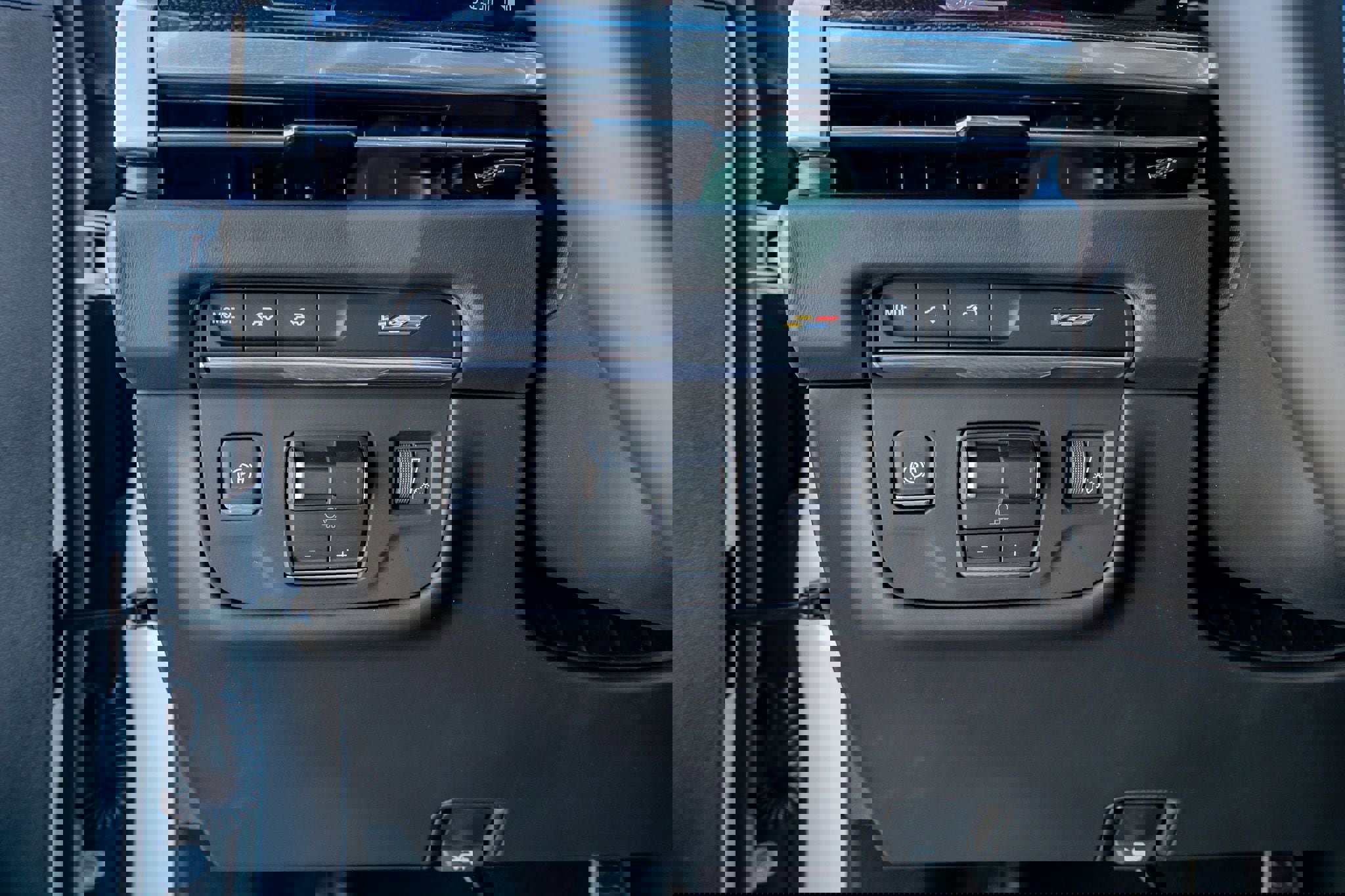 Used 2026 Cadillac Escalade V AWD/4WD image 20