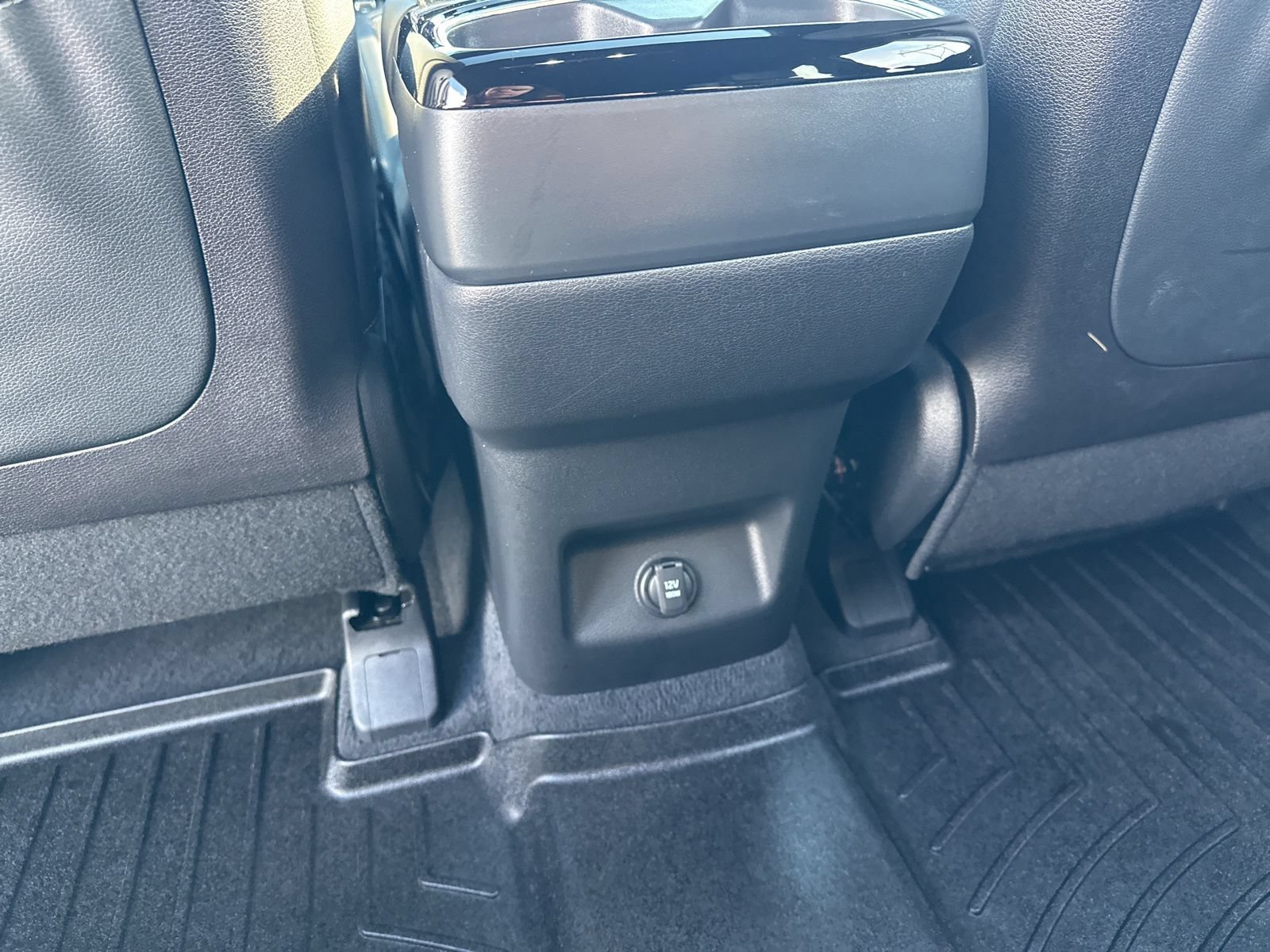 Used 2025 Kia Telluride EX X-Line AWD/4WD image 19