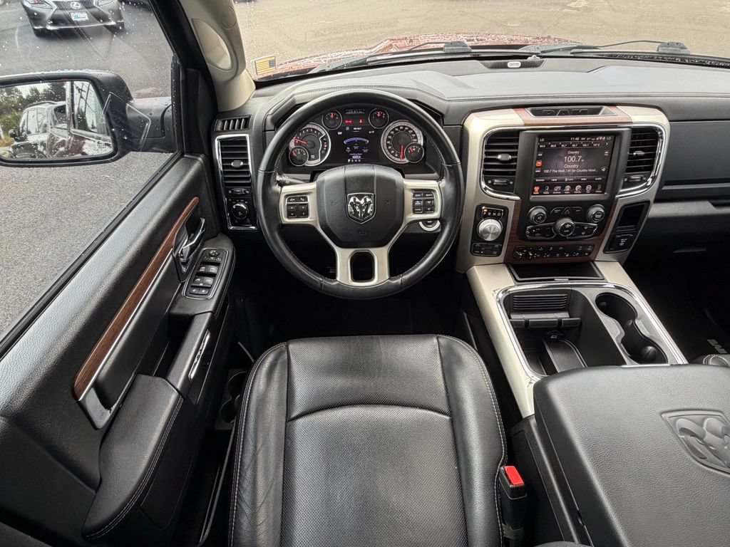 Used 2016 RAM 1500 Laramie w/ Convenience Group AWD/4WD image 28