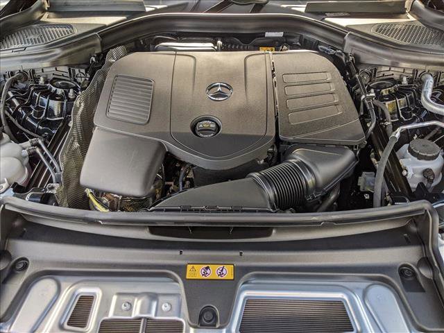 Certified 2026 Mercedes-Benz GLC 300 4MATIC image 17