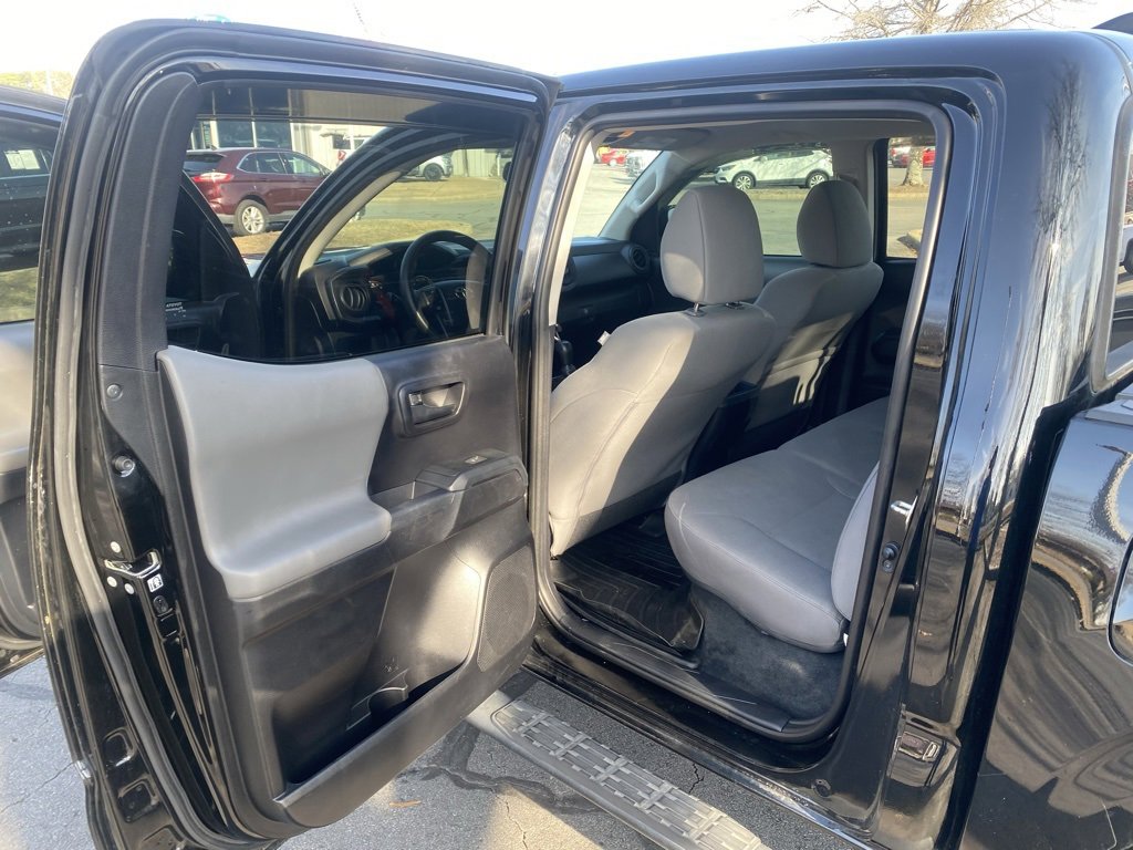Used 2019 Toyota Tacoma SR5 image 26