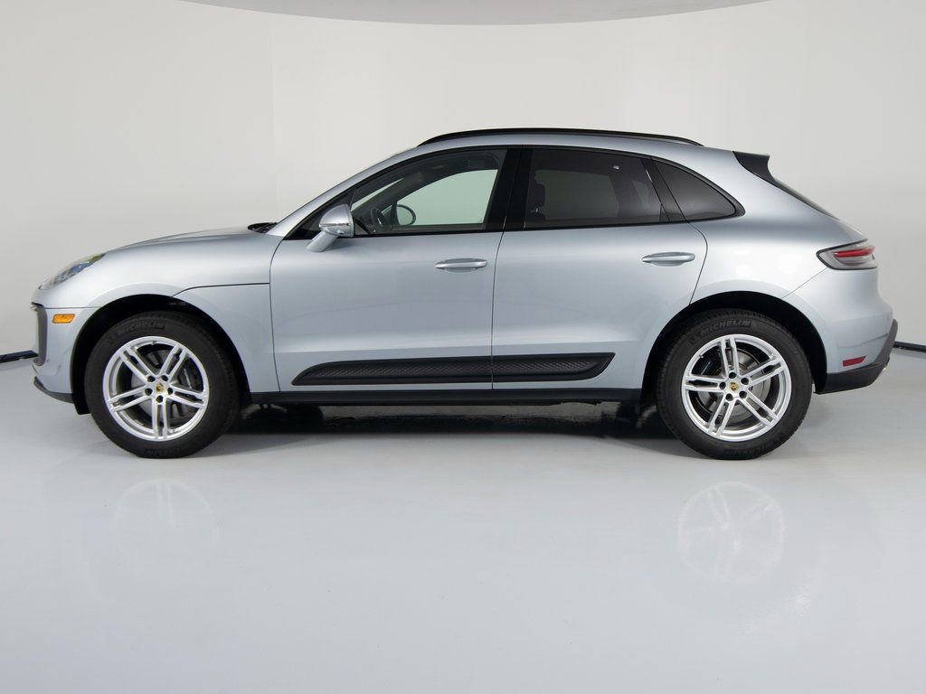 Certified 2025 Porsche Macan AWD/4WD video 2