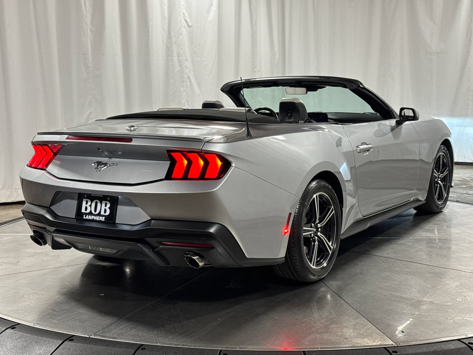 Used 2024 Ford Mustang Premium RWD image 10