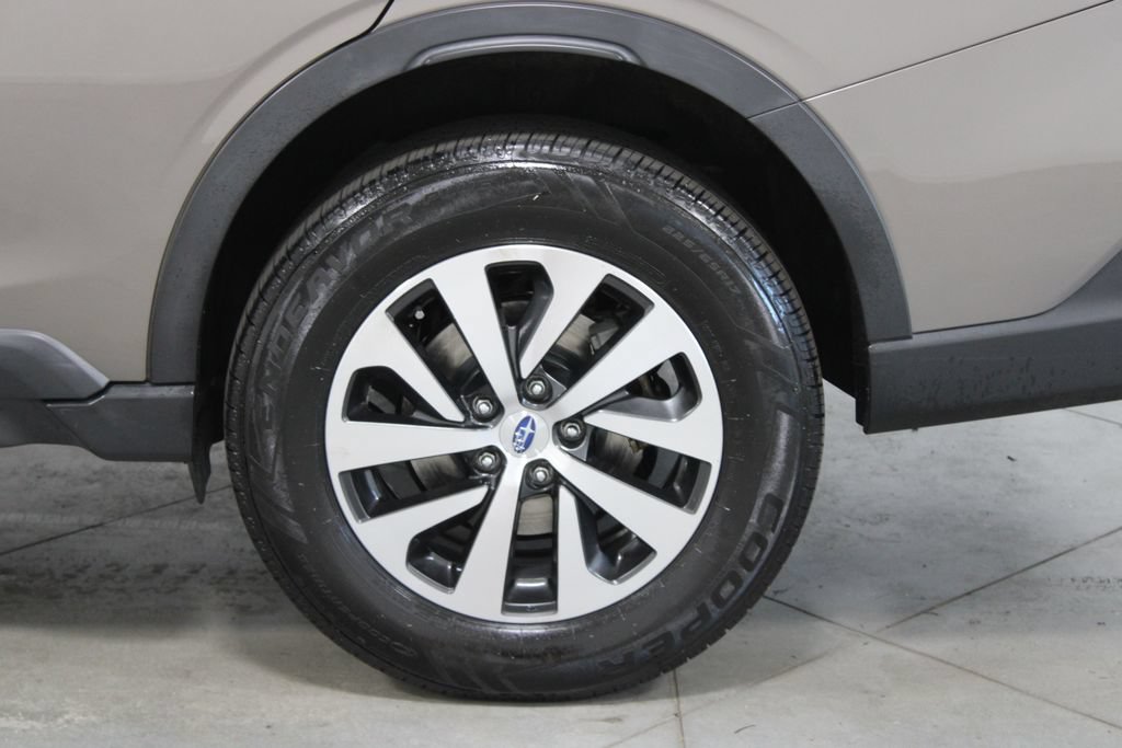 Used 2021 Subaru Outback Premium AWD/4WD image 16
