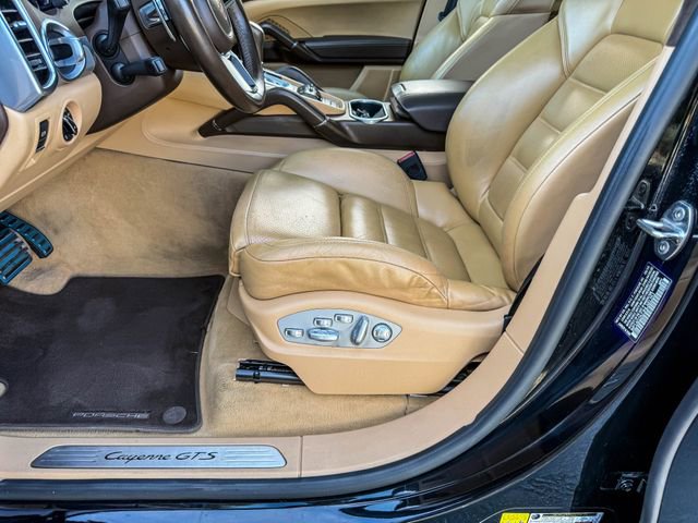 Used 2017 Porsche Cayenne GTS image 23