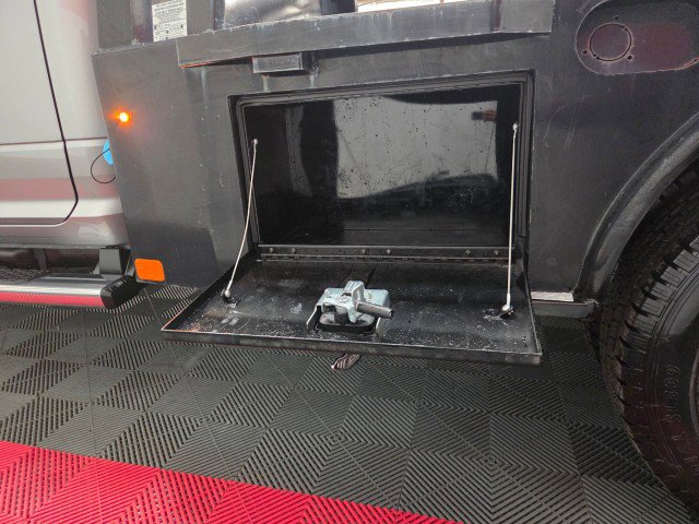 Used 2022 RAM 3500 Tradesman w/ Chrome Appearance Group image 29