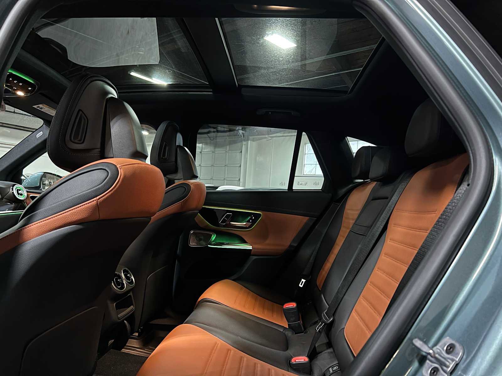 Certified 2025 Mercedes-Benz GLC 300 4MATIC image 18