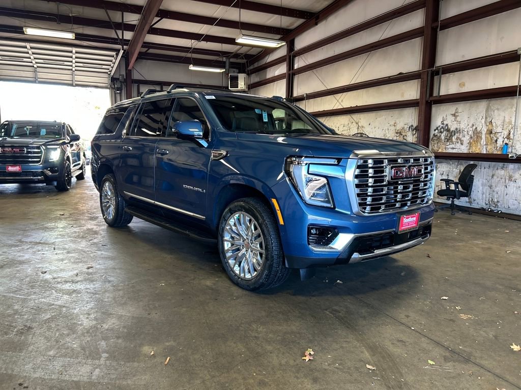New 2026 GMC Yukon XL Denali image 8
