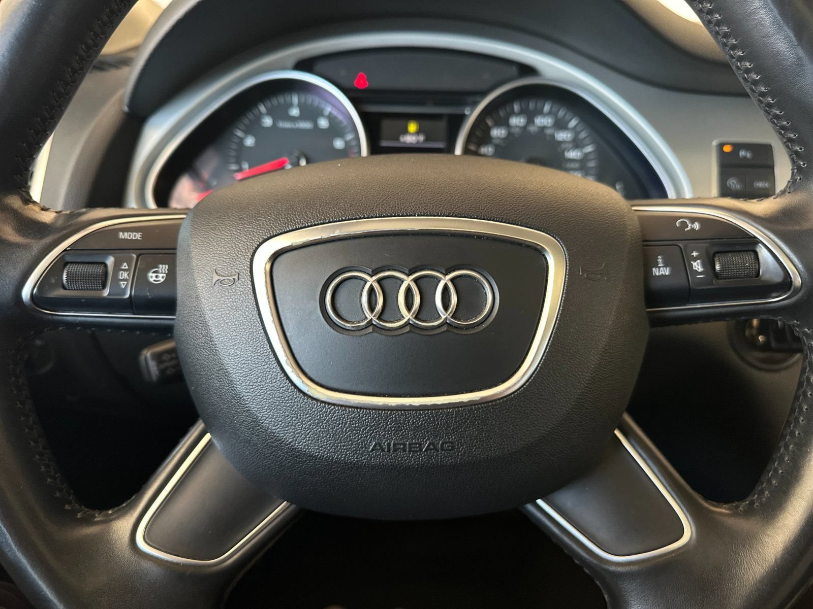 Used 2015 Audi Q7 3.0T Premium Plus w/ Premium Plus Package AWD/4WD image 22
