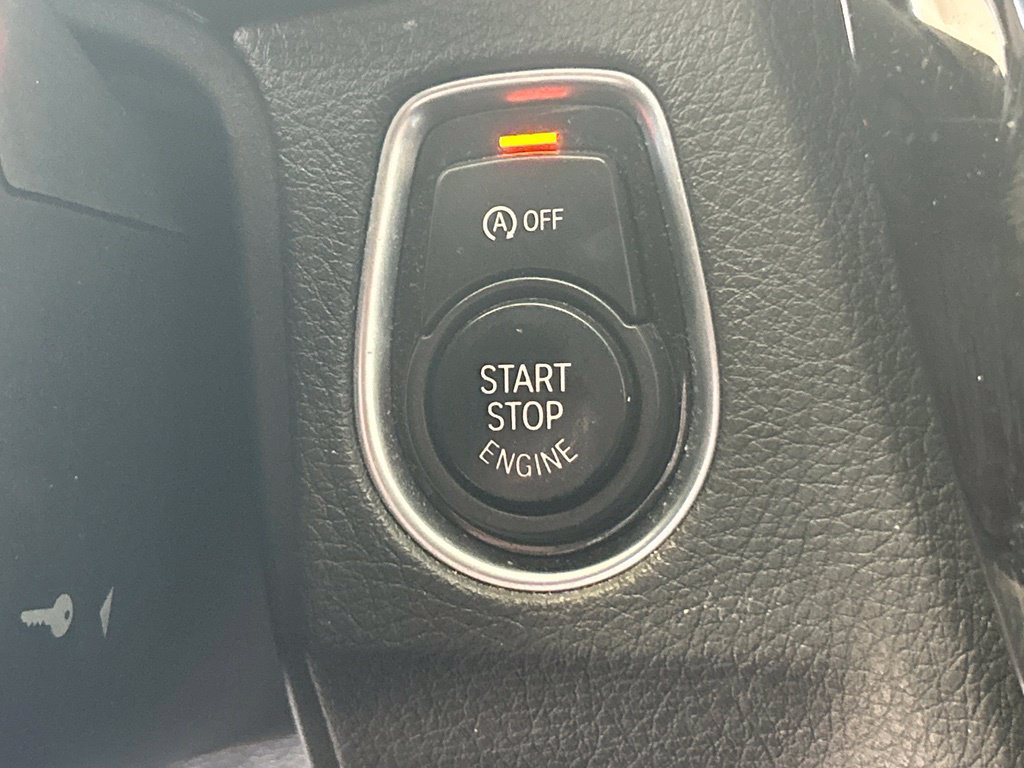 Used 2016 BMW 320i xDrive Sedan AWD/4WD image 39