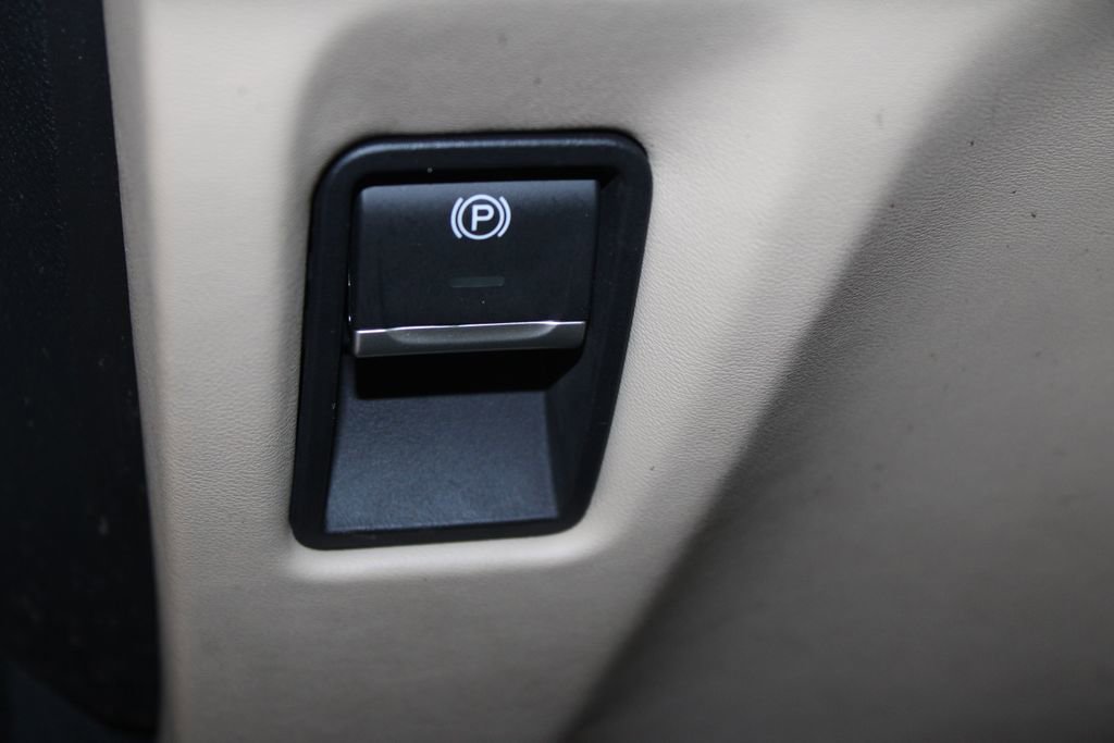 Used 2023 Acura MDX SH-AWD w/ Advance Package image 13