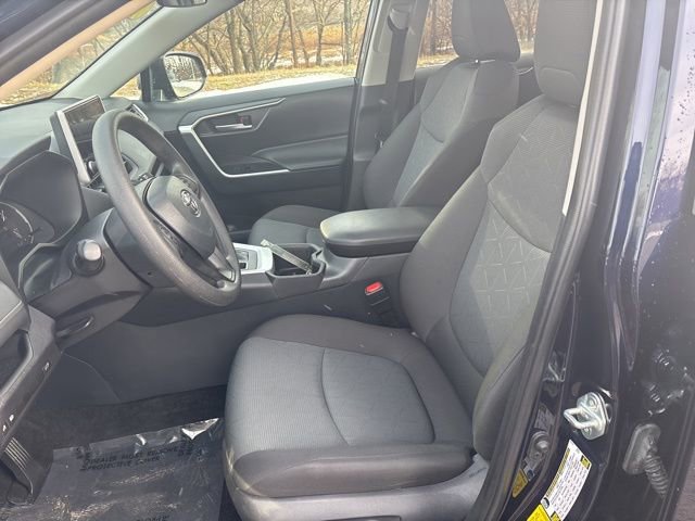 Certified 2024 Toyota RAV4 XLE image 41