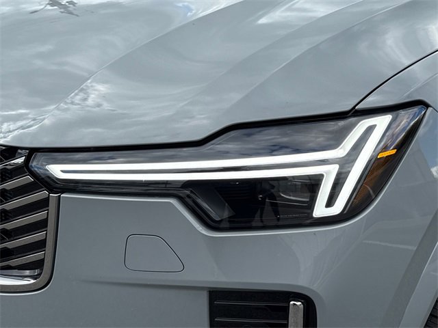 New 2026 Volvo XC90 T8 Plus image 7