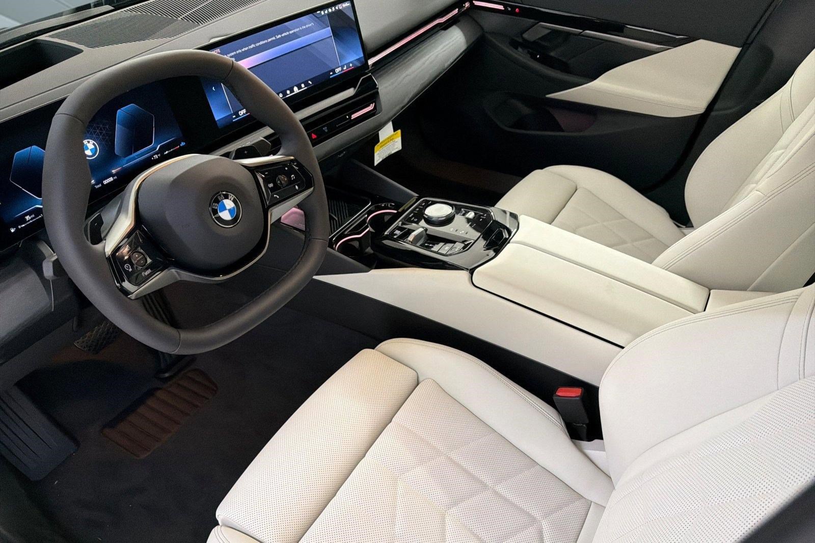 Used 2026 BMW 530i RWD image 4