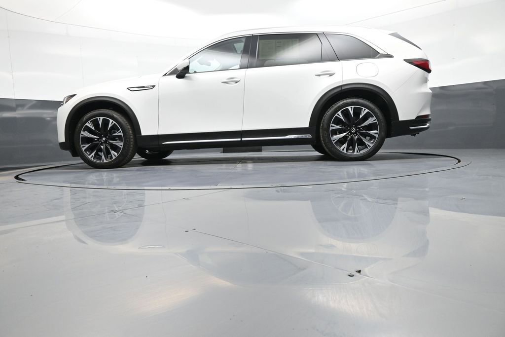 Used 2024 MAZDA CX-90 Plug-In Hybrid w/ Premium Pkg AWD/4WD image 36