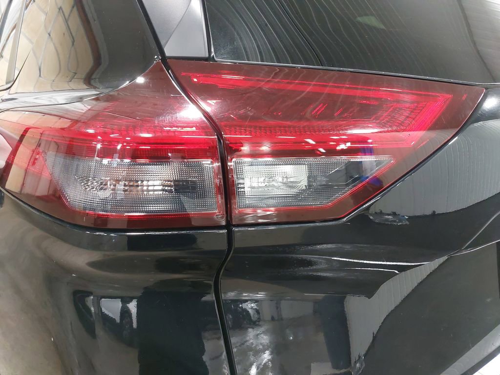 Certified 2023 Nissan Rogue SV w/ SV Premium B Package image 36