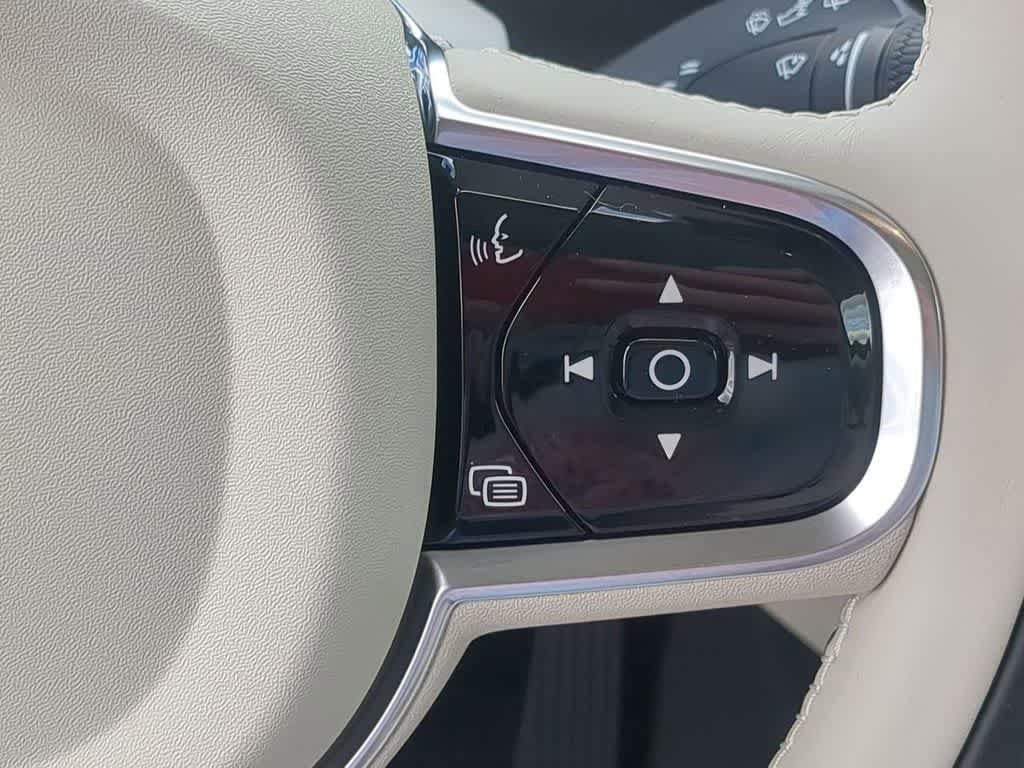 New 2026 Volvo XC90 T8 Ultra w/ Protection Package Premier AWD/4WD image 23
