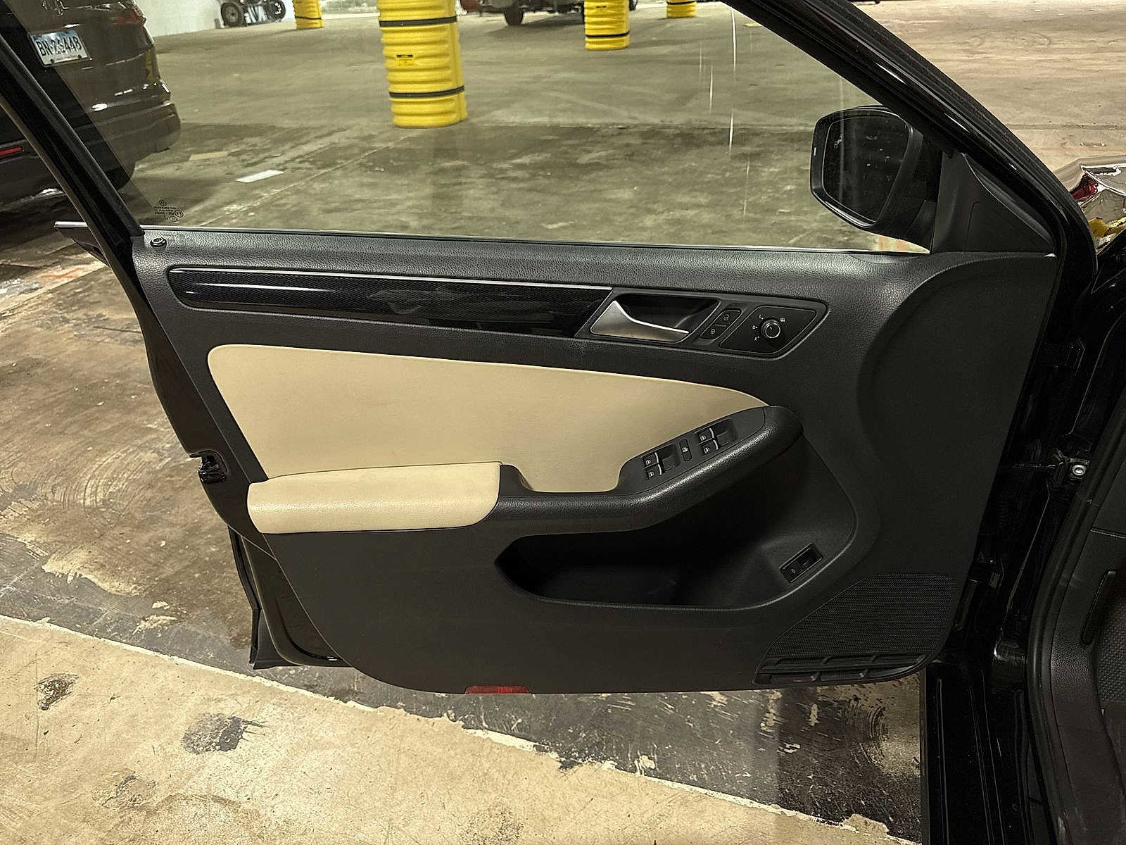 Used 2016 Volkswagen Jetta SEL w/ Lighting Package image 29