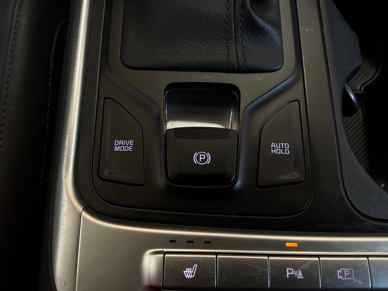 Used 2026 Kia Carnival FWD image 26