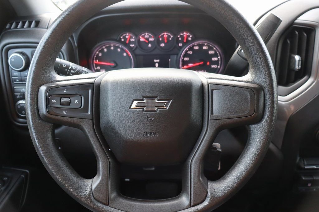 Used 2020 Chevrolet Silverado 1500 Custom Trail Boss w/ Custom Convenience Package image 6