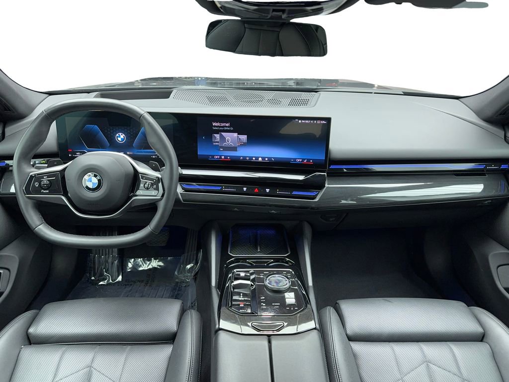 Used 2024 BMW 530i image 16