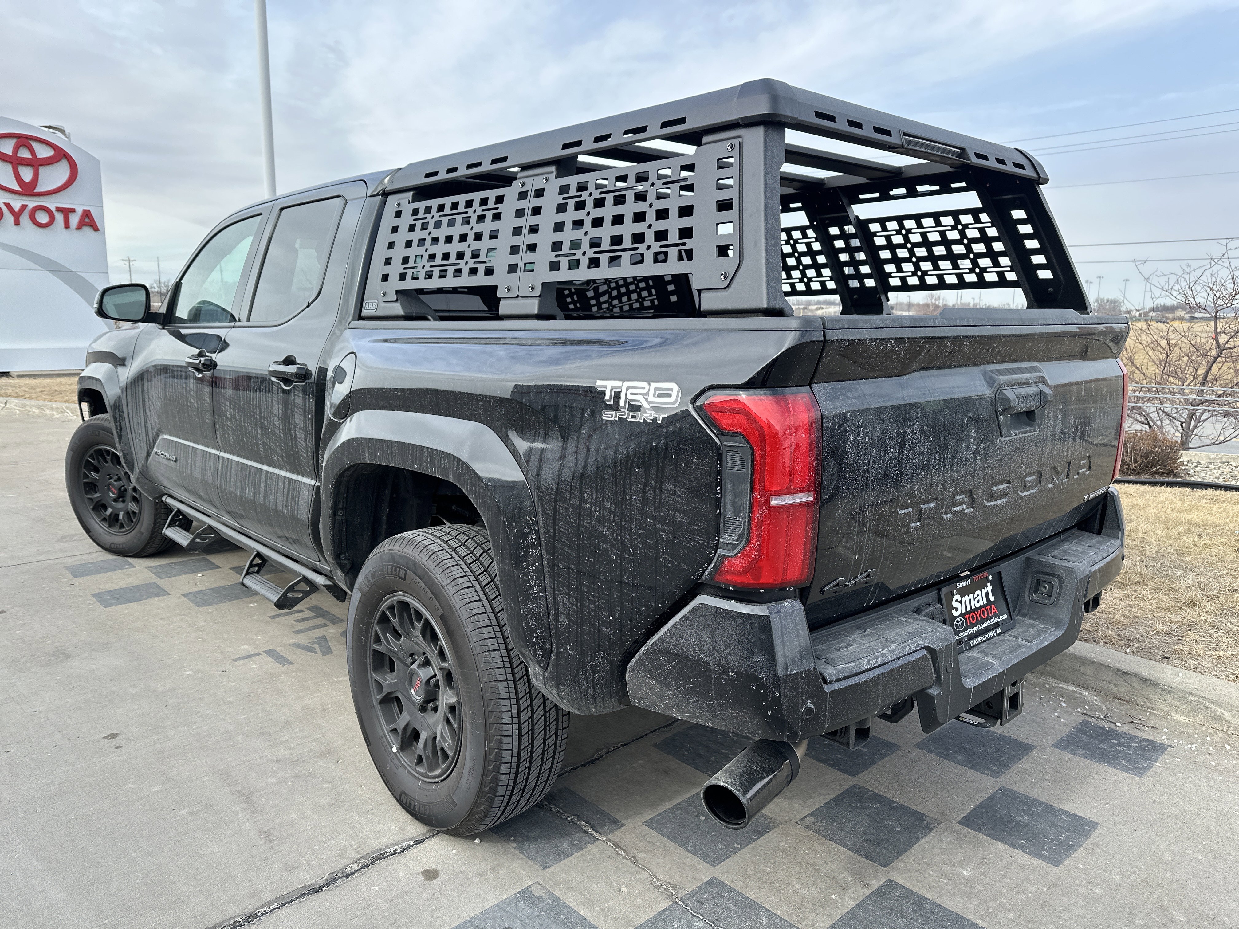 New 2025 Toyota Tacoma TRD Sport w/ TRD Sport Upgrade Package AWD/4WD image 4