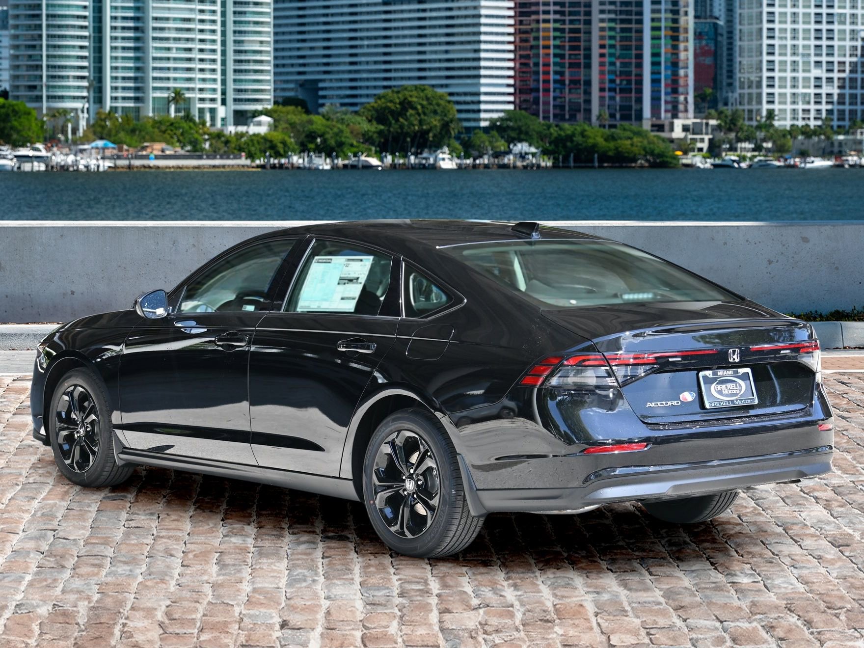 New 2025 Honda Accord SE image 7