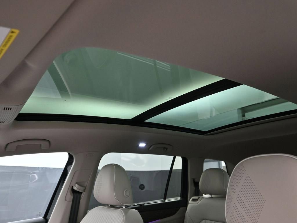 New 2026 Volkswagen Atlas SEL Premium R-Line image 11