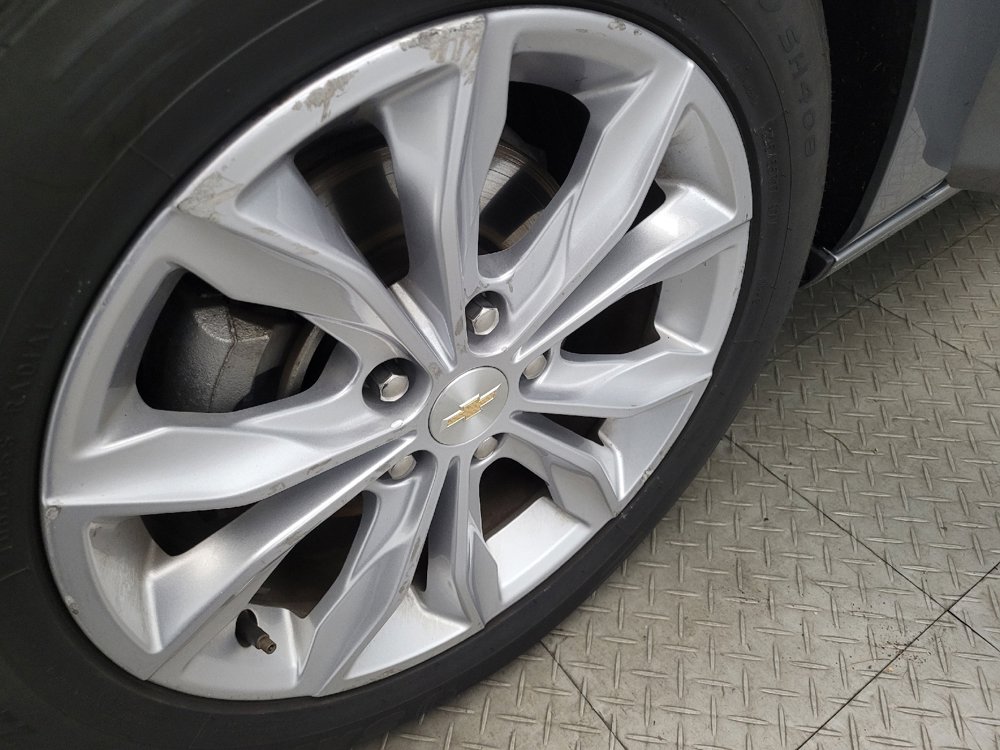 Used 2023 Chevrolet Malibu LT image 31