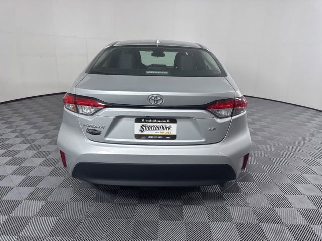 Used 2024 Toyota Corolla LE image 4
