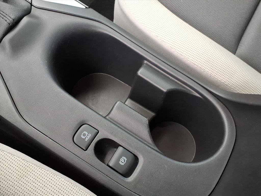 Used 2025 Toyota Corolla LE image 25