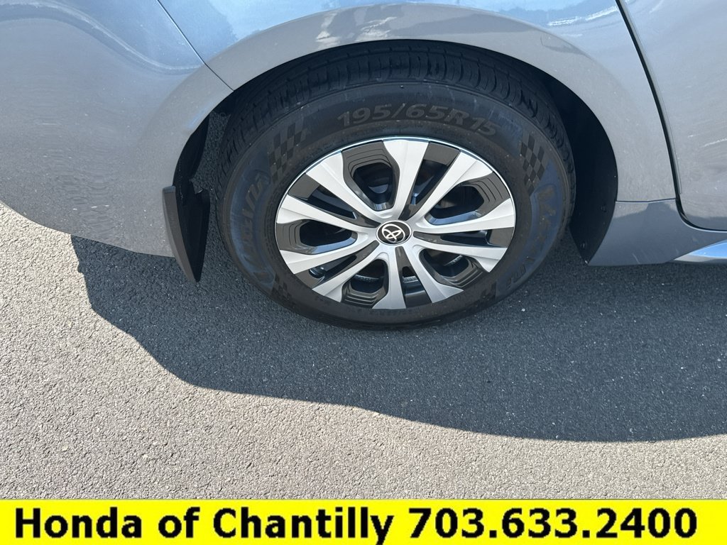 Used 2021 Toyota Corolla LE w/ Carpet Mat Package (TMS) FWD image 30