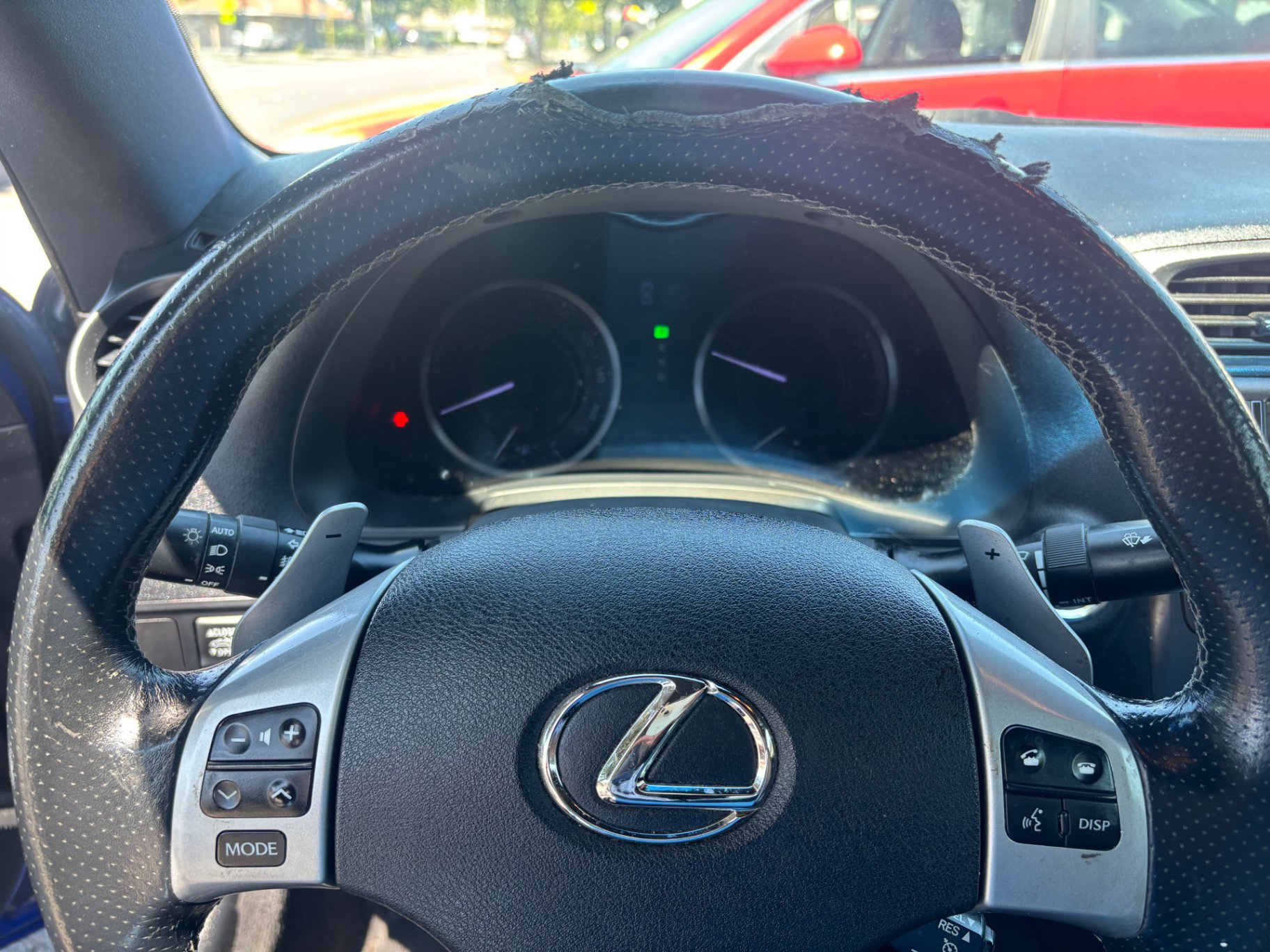 Used 2013 Lexus IS 250C w/ F-Sport Pkg w/Summer Tires RWD image 8