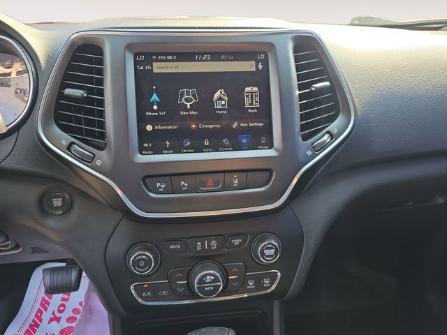 Used 2019 Jeep Cherokee Trailhawk image 10